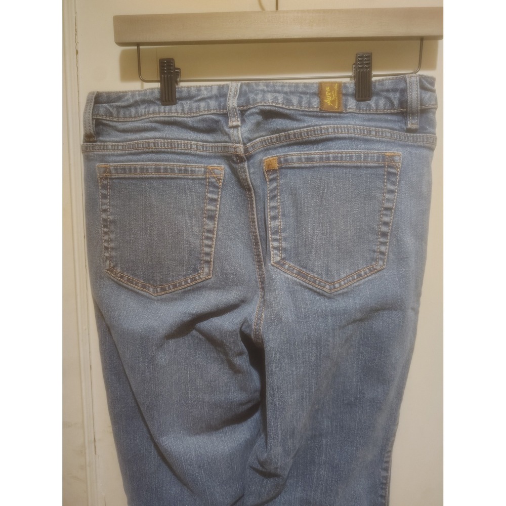 Wrangler Aura Womens Straight Leg Jeans Blue Medium Wash Short Rise 8P WSKH85052 - Picture 4 of 7